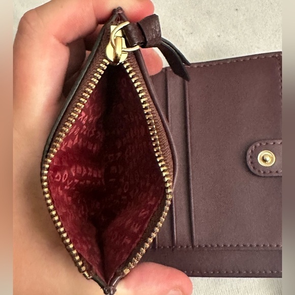 Kate Spade Malea in Mulberry Street Leather Wallet EUC - Picture 8 of 9